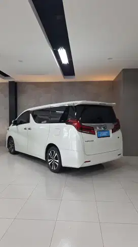 Toyota Alphard 2018 Bensin