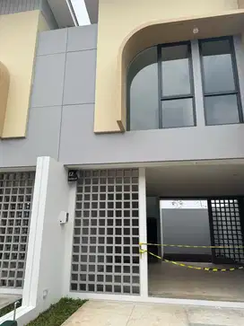 Dijual Rumah Bagus 2 di Pusat Kota Bandung Podomoro Park, Buah Batu