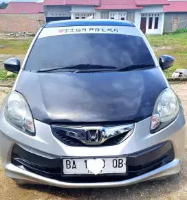 Honda Brio satya