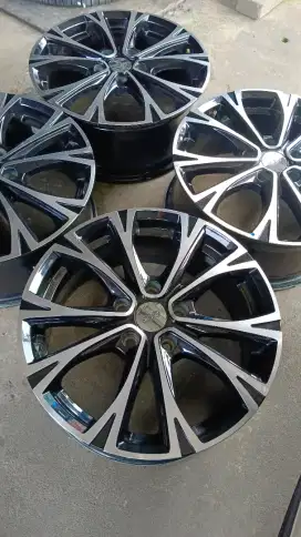 Velg Honda HR-V r17 Mugen