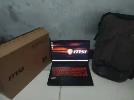 Laptop Gaming MSI GF63 Fullset