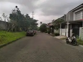 Rumah Murah Siap Huni Lingkungan Perumahan Elite Tunggulwulung