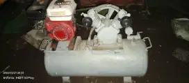 Jual kompresor 1 hp 2 piston kondisi normal
