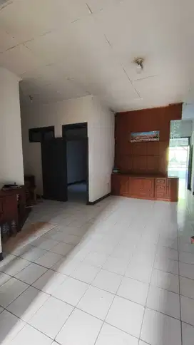 Murah Rumah Luas di Blok Favorit TKI Taman Kopo Indah 1