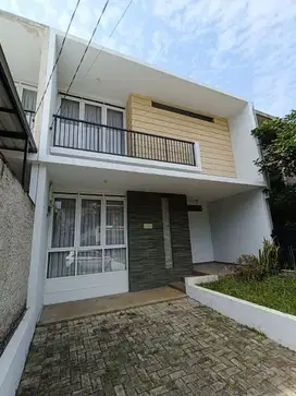 DIJUAL CEPAT RUMAH STRATEGIS DI PERUMAHAN AREA GEGERKALONG SARIJADI