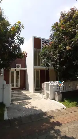 Disewakan Rumah Modern Full Furnish di Villa Puncak Tidar, VPT Malang