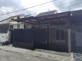 Dijual Rumah di Perumahan Mojoroto Indah