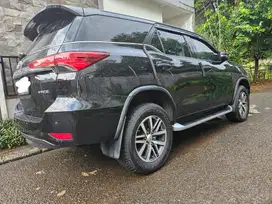 Toyota Fortuner 2017 VRZ  A/T 4x2 2.4 Diesel