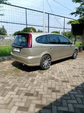 Honda Stream 2004 Bensin