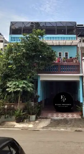 Dijual Cepat Rumah Full Renovasi di Kota Wisata Cibubur.