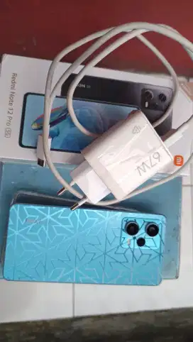 Xiaomi Redmi Note 12 Pro 5G 8/256 Fullset LikeNew