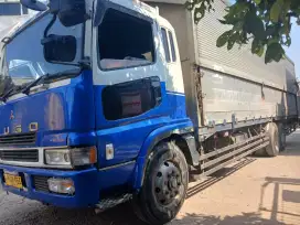 Mitsubishi Fuso FU 517 UZ 6x2 Wing Box th 2010