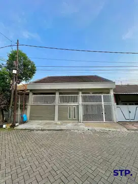 TURUN HARGA! Rumah 1,5 lantai di Taman Jambu Pondok Tjandra Indah