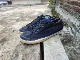 Nike capri canvas
