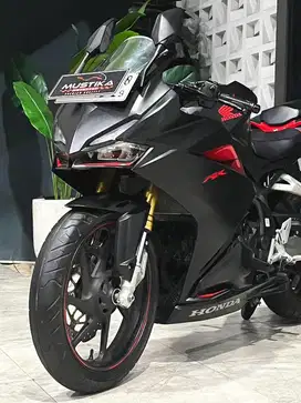 Istimewa‼️Honda CBR 250 th 2017 - Ayu Mustika
