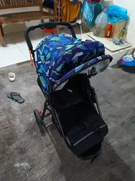 Stroller Bayi Biru