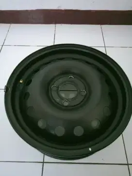 Velg serep original Nissan march