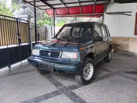Suzuki Escudo 1995 Bensin