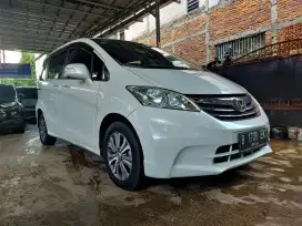 [TDP 5jt] HONDA FREED 2013