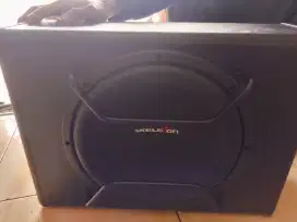 Di jual audio mobil bekas,layak pakai ,suara masih bagus ngebas banget