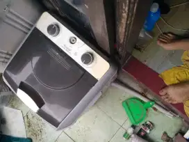 Mesin cuci Arashi