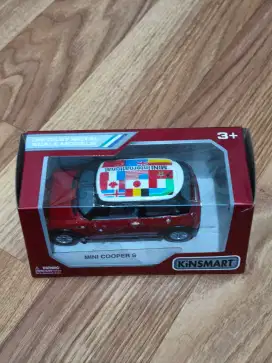 Diecast Mini Cooper Red Edition