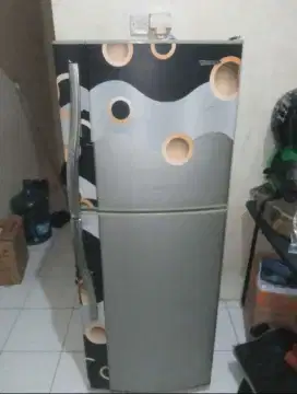 Kulkas Sharp 2 Pintu