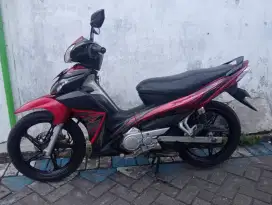 Yamaha Jupiter salib  tahun 2009 kondisi masih baik
