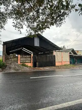 DIJUAL GUDANG DI PINGGIR JALAN RAYA