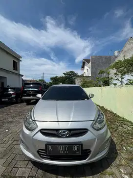 Hyundai Grand Avega 2012 Bensin