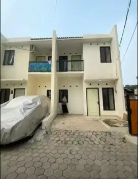 Over Kredit 55Juta Rumah 2 Lantai di Dekat Pemda Cibinong