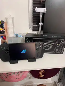 ROG Ally X (LIKE NEW)