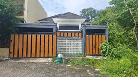 Rumah di kontrakan di purwomartani sleman