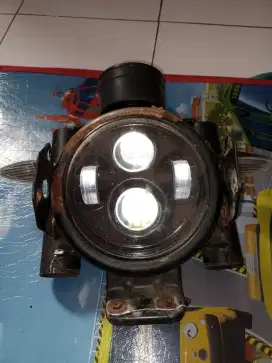 Di jual murah headlamp set daymaker+speedometer digital+sen kanan kiri