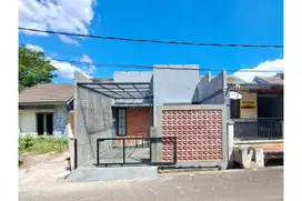 Rumah Industrial Dekat Mall Paradise Walk Serpong Bisa KPR J-15725
