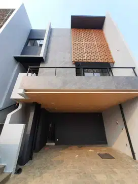 Brand New 3 Lantai Permata Hijau Arsitek International Jepang