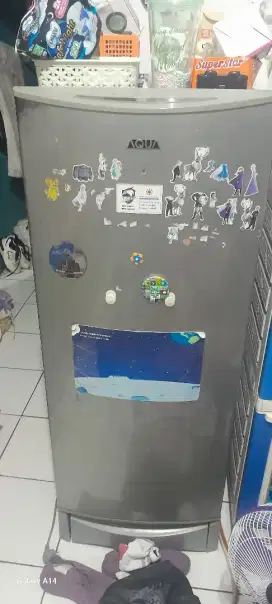 Kulkas merk aqua 1 pintu