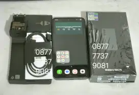 Samsung S24 FE 8/256 Graphite - Baru beli 20 Mei - Pemakaian Singkat