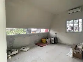 Dijual Rumah TownhouseDi komplek Kampung Padi Cisitu