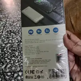 Power bank vivan 10.000 MAH baru