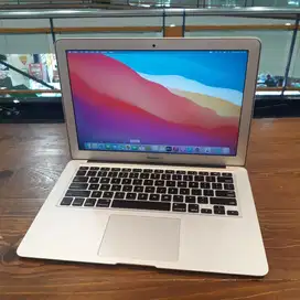 Macbook air 13inch 2017 i5 8/128