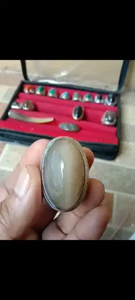 Batu pandan semu