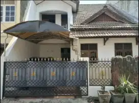RUMAH MEGAH DI KAYUPUTIH - RAWAMANGUN