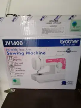Mesin jahit portable Brother