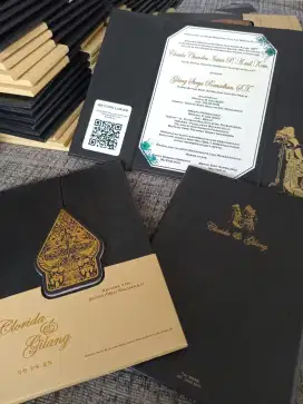 Undangan Pernikahan Hardcover plus amplop