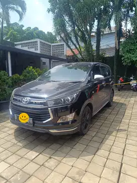 Toyota Kijang Innova 2004 Bensin