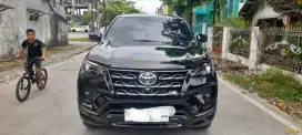 FORTUNER VRZ GR SPORT 2.8 AT