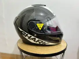 Helm Shark Spartan Carbon