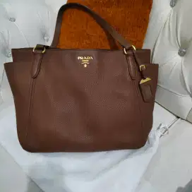 Prada original/authentic prelovedbag