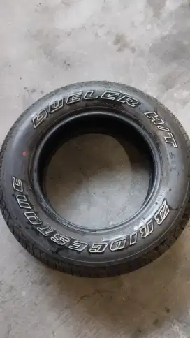Ban bekas serep taruna 205/70R15,bawaan mbl dr baru